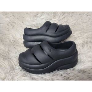 UGG Sport Yeah Clogs, Unisex Youth Size 13